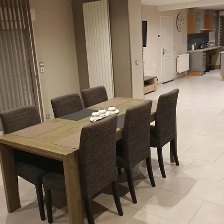 Maison En בית נופש גרנדה-סינטה